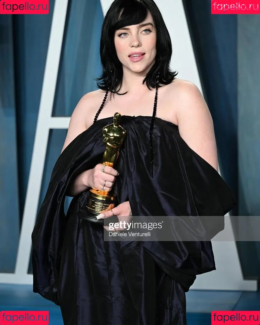 Billie Eilish / Fake / billeeilish / billieeilish Onlyfans Photo Gallery 