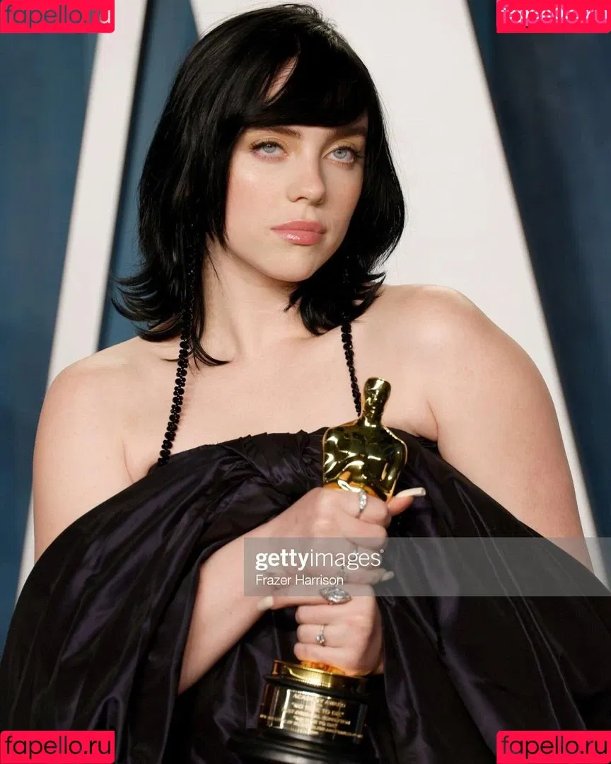 Billie Eilish / Fake / billeeilish / billieeilish Onlyfans Photo Gallery 