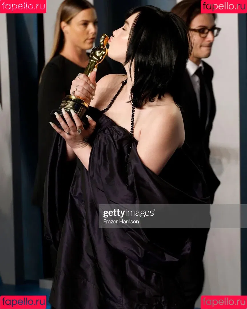 Billie Eilish / Fake / billeeilish / billieeilish Onlyfans Photo Gallery 