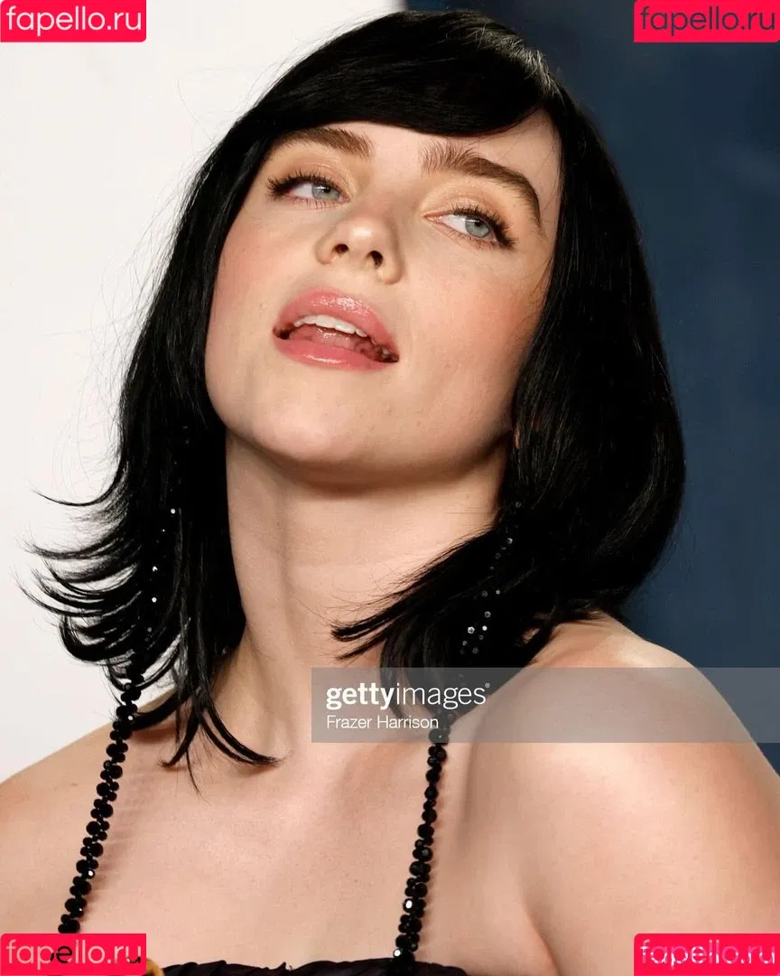 Billie Eilish / Fake / billeeilish / billieeilish Onlyfans Photo Gallery 