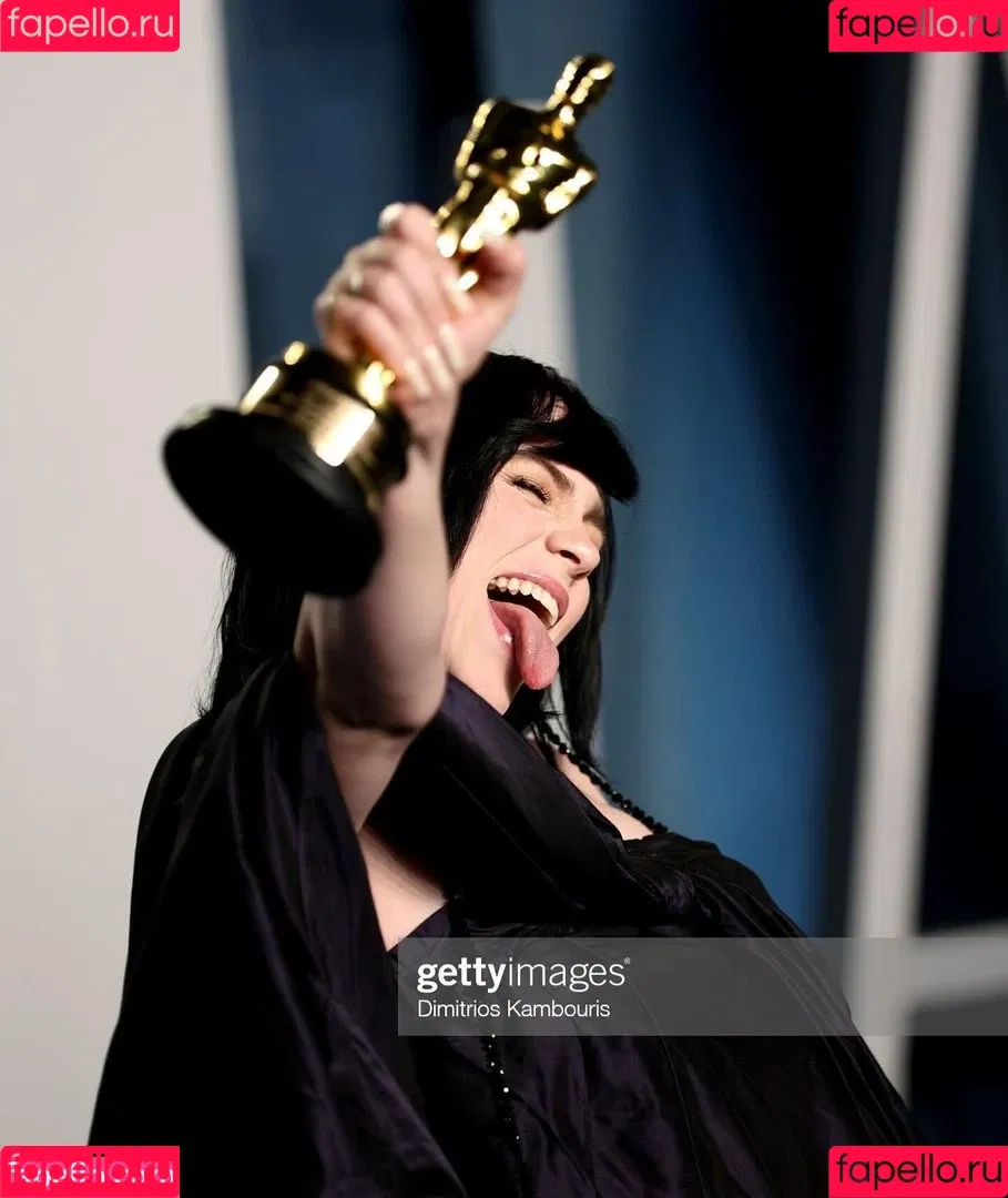 Billie Eilish / Fake / billeeilish / billieeilish Onlyfans Photo Gallery 