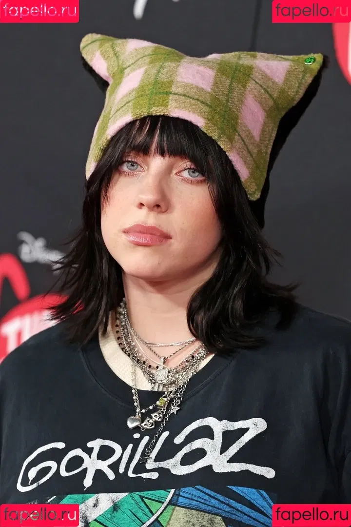 Billie Eilish / Fake / billeeilish / billieeilish Onlyfans Photo Gallery 