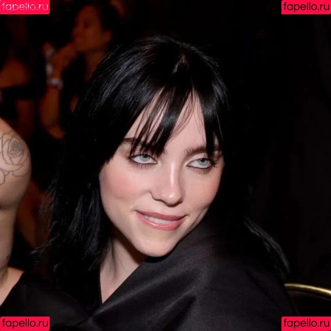 Billie Eilish / Fake / billeeilish / billieeilish Onlyfans Photo Gallery 