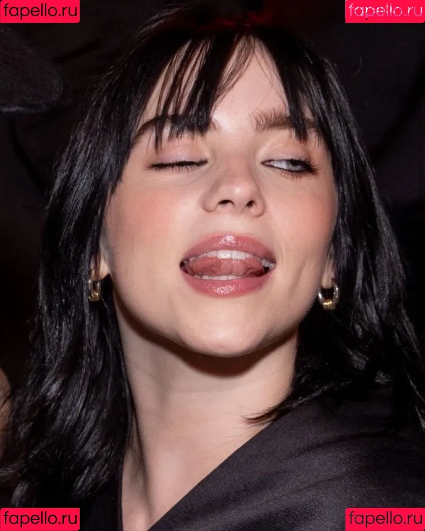 Billie Eilish / Fake / billeeilish / billieeilish Onlyfans Photo Gallery 