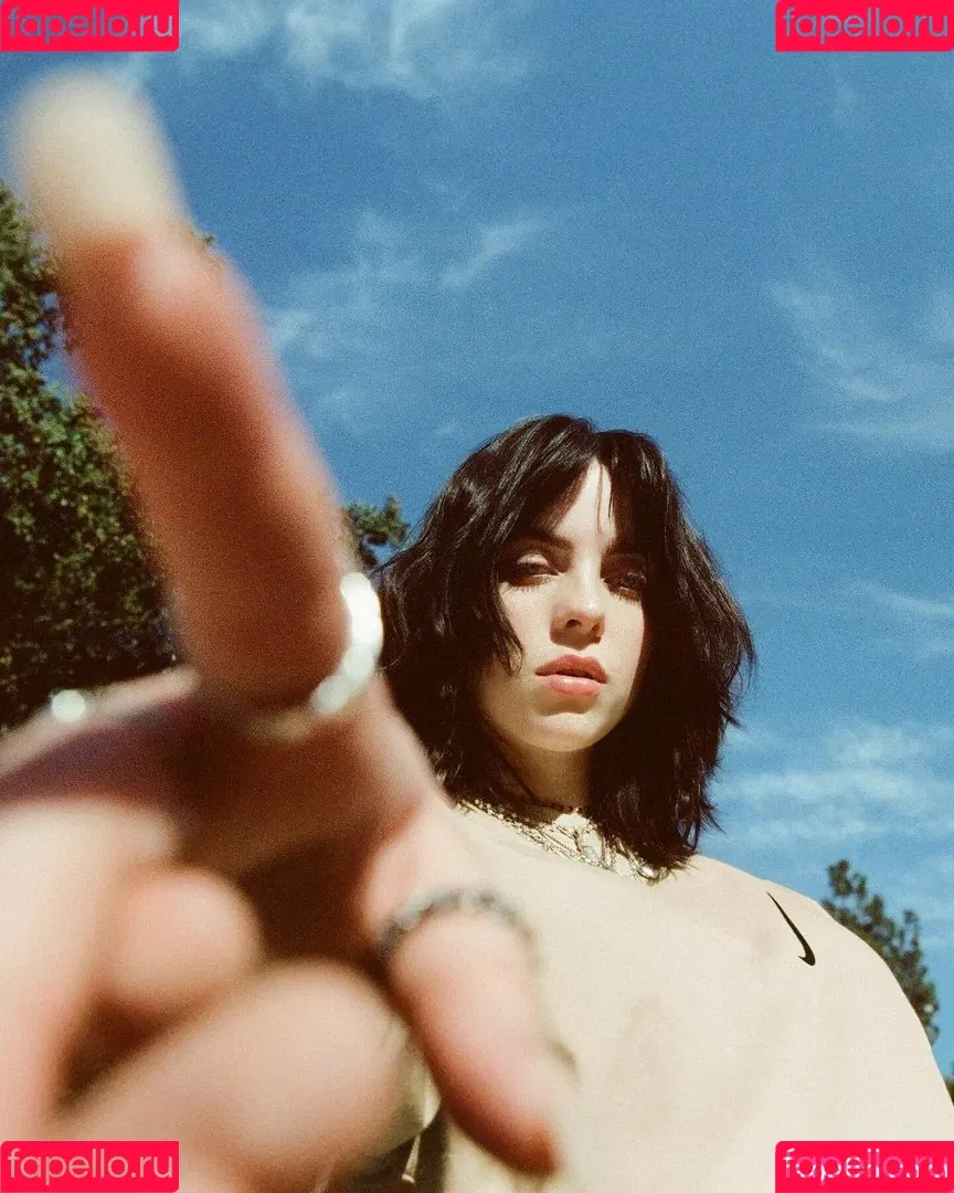 Billie Eilish / Fake / billeeilish / billieeilish Onlyfans Photo Gallery 