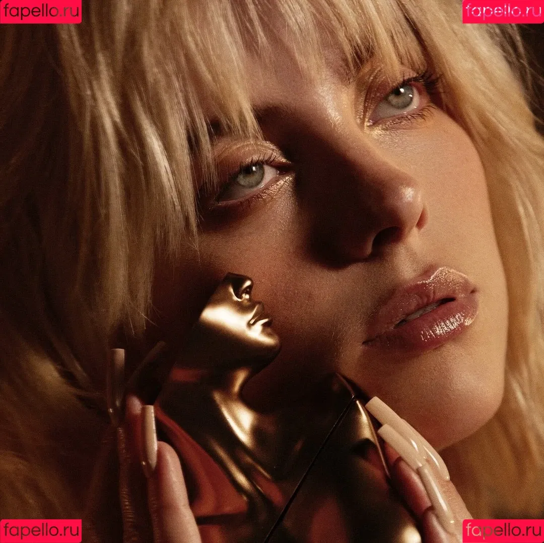 Billie Eilish / Fake / billeeilish / billieeilish Onlyfans Photo Gallery 