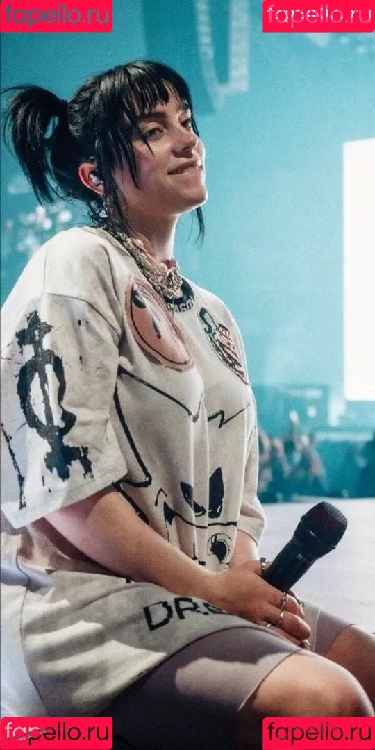 Billie Eilish / Fake / billeeilish / billieeilish Onlyfans Photo Gallery 