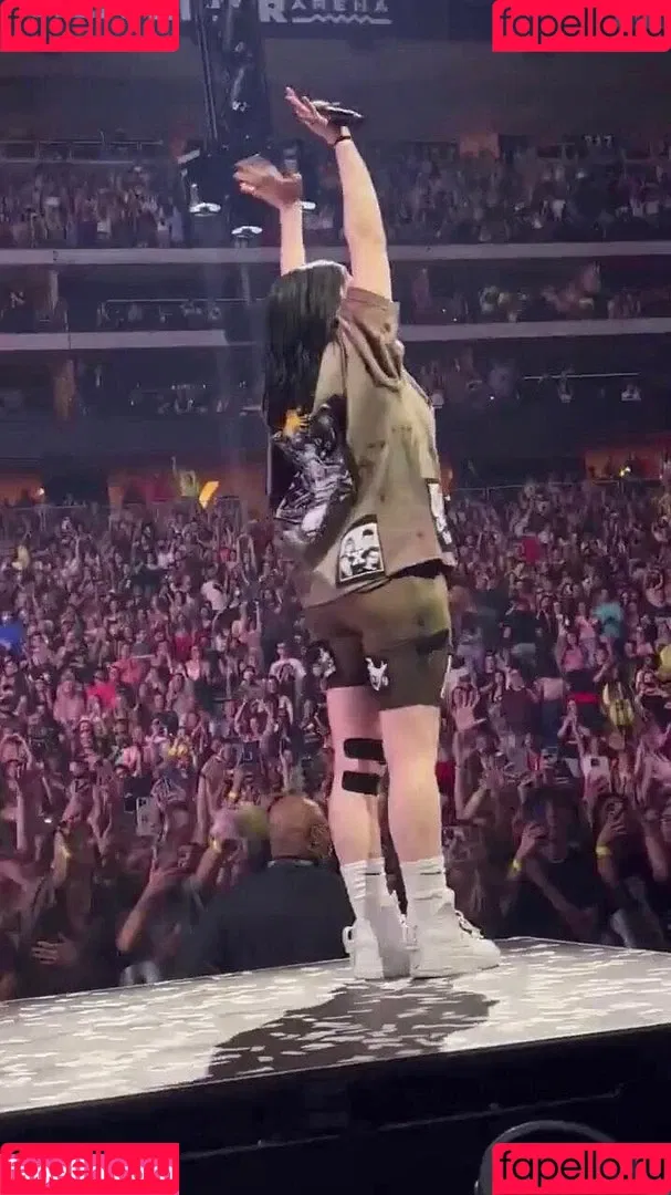 Billie Eilish / Fake / billeeilish / billieeilish Onlyfans Photo Gallery 