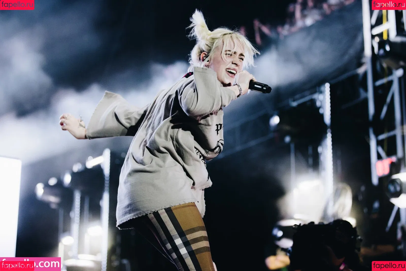Billie Eilish / Fake / billeeilish / billieeilish Onlyfans Photo Gallery 