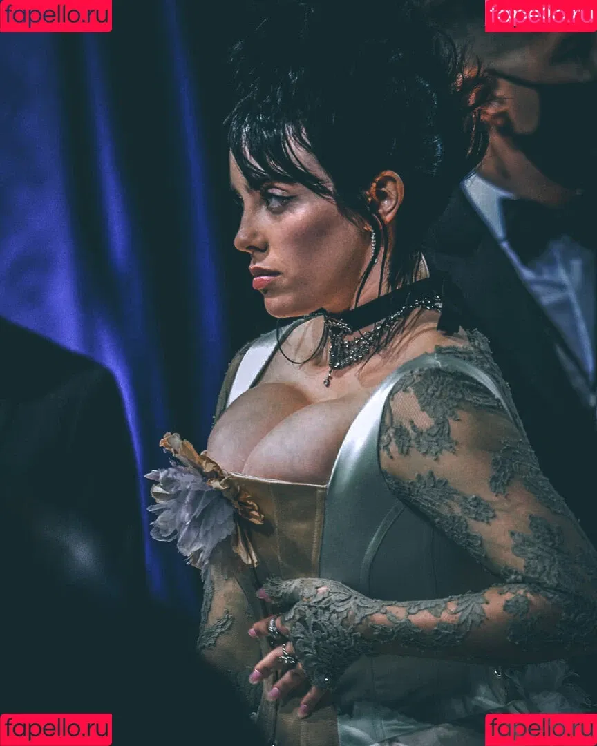 Billie Eilish / Fake / billeeilish / billieeilish Onlyfans Photo Gallery 