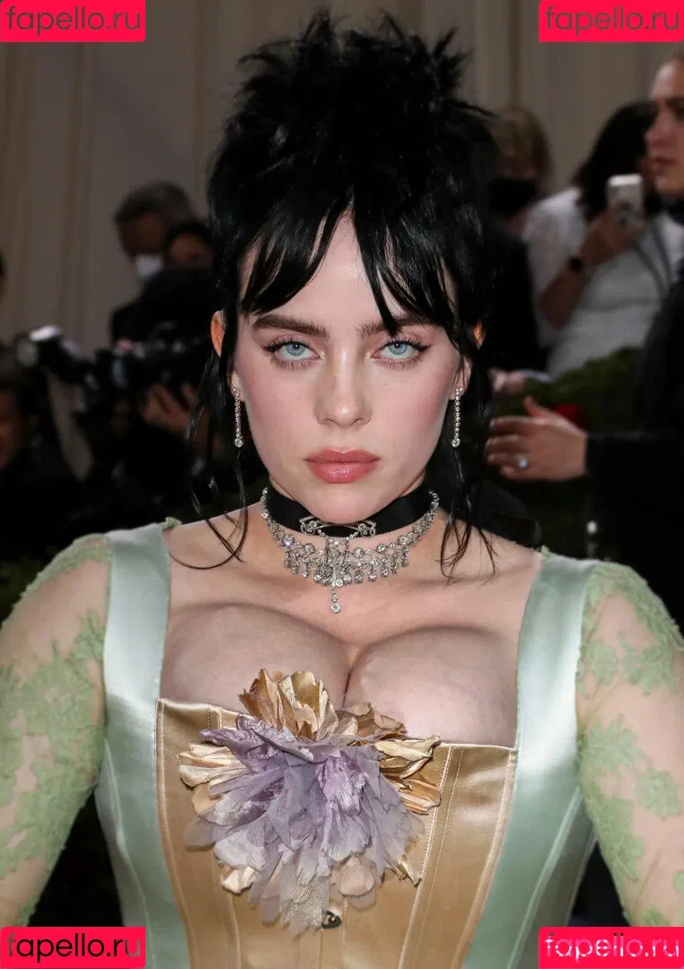 Billie Eilish / Fake / billeeilish / billieeilish Onlyfans Photo Gallery 