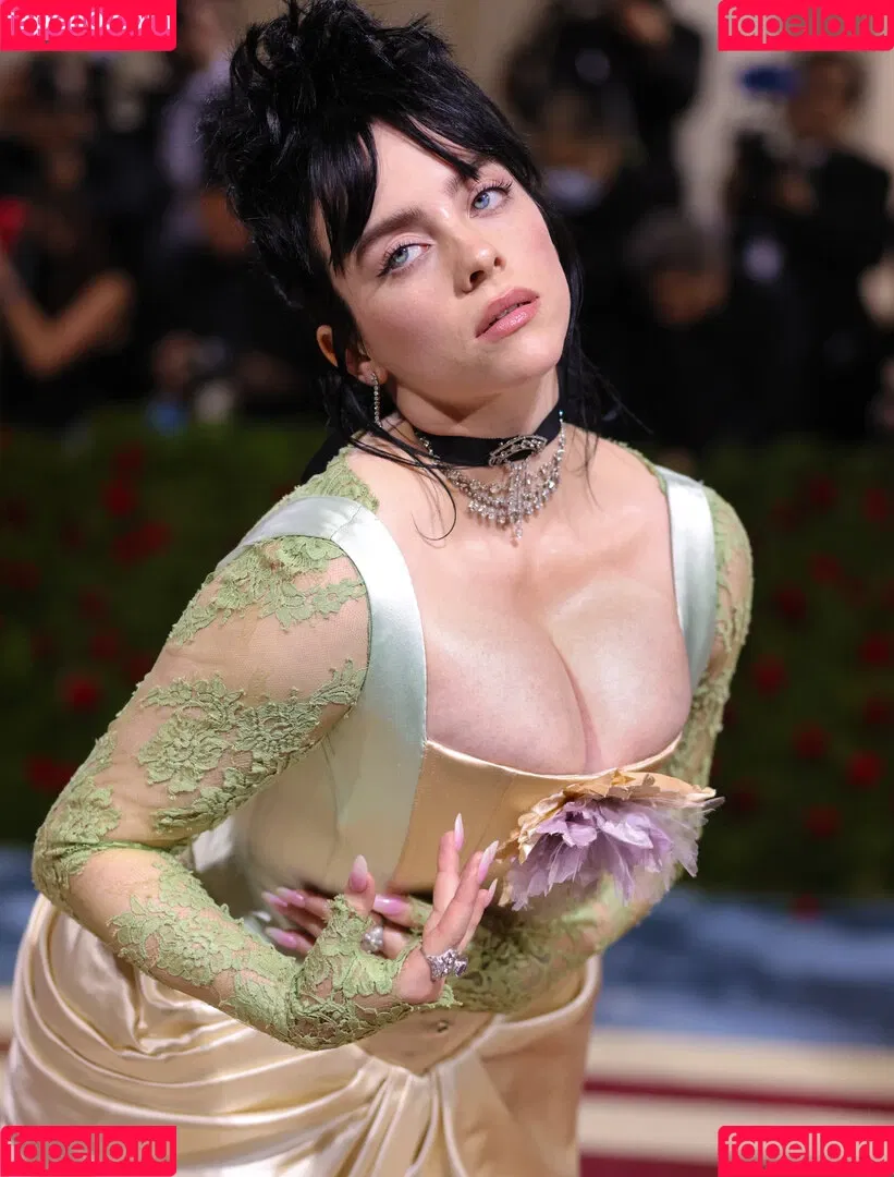 Billie Eilish / Fake / billeeilish / billieeilish Onlyfans Photo Gallery 