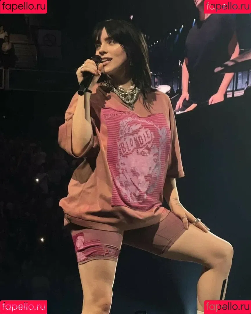 Billie Eilish / Fake / billeeilish / billieeilish Onlyfans Photo Gallery 