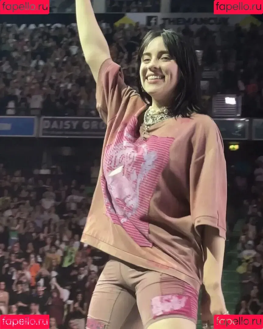 Billie Eilish / Fake / billeeilish / billieeilish Onlyfans Photo Gallery 
