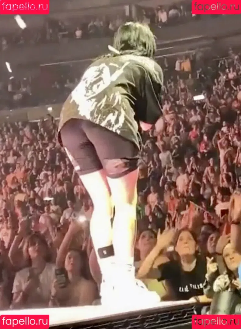 Billie Eilish / Fake / billeeilish / billieeilish Onlyfans Photo Gallery 