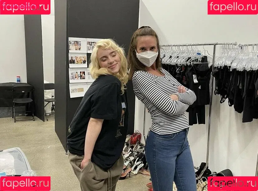 Billie Eilish / Fake / billeeilish / billieeilish Onlyfans Photo Gallery 