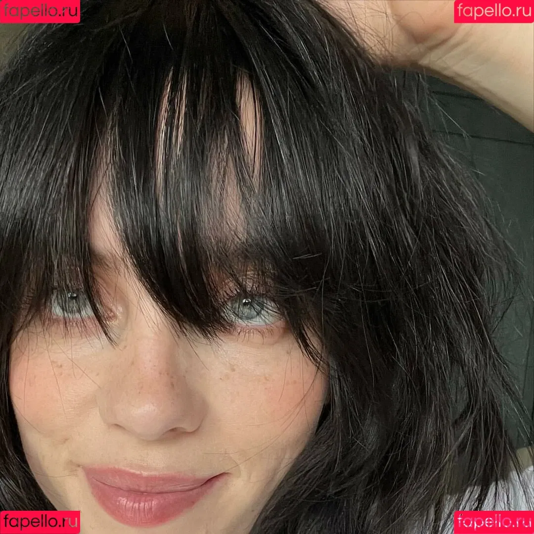 Billie Eilish / Fake / billeeilish / billieeilish Onlyfans Photo Gallery 