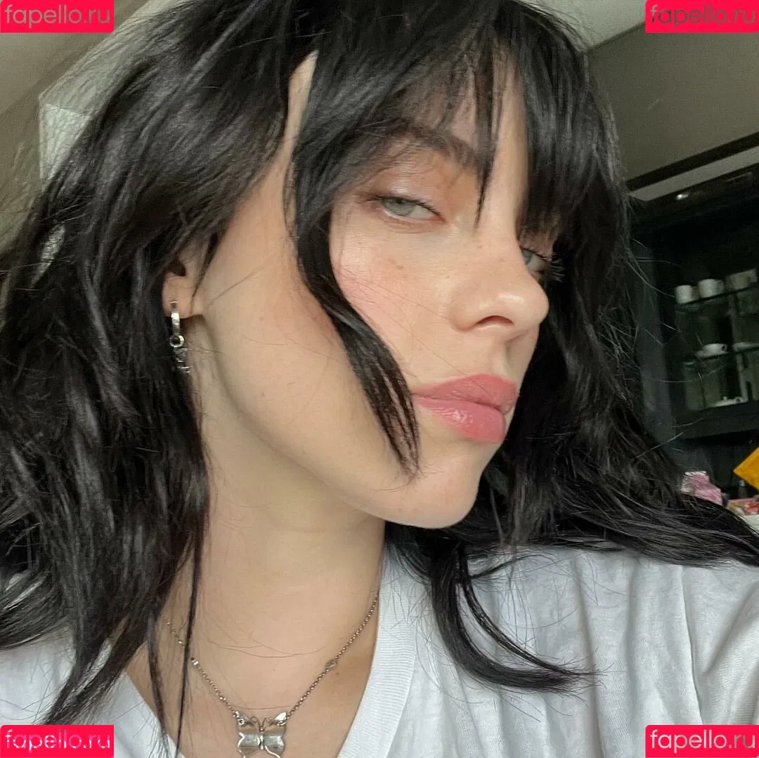 Billie Eilish / Fake / billeeilish / billieeilish Onlyfans Photo Gallery 