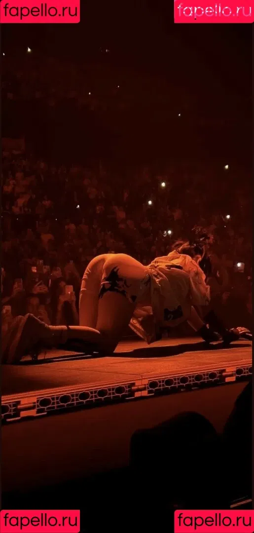 Billie Eilish / Fake / billeeilish / billieeilish Onlyfans Photo Gallery 