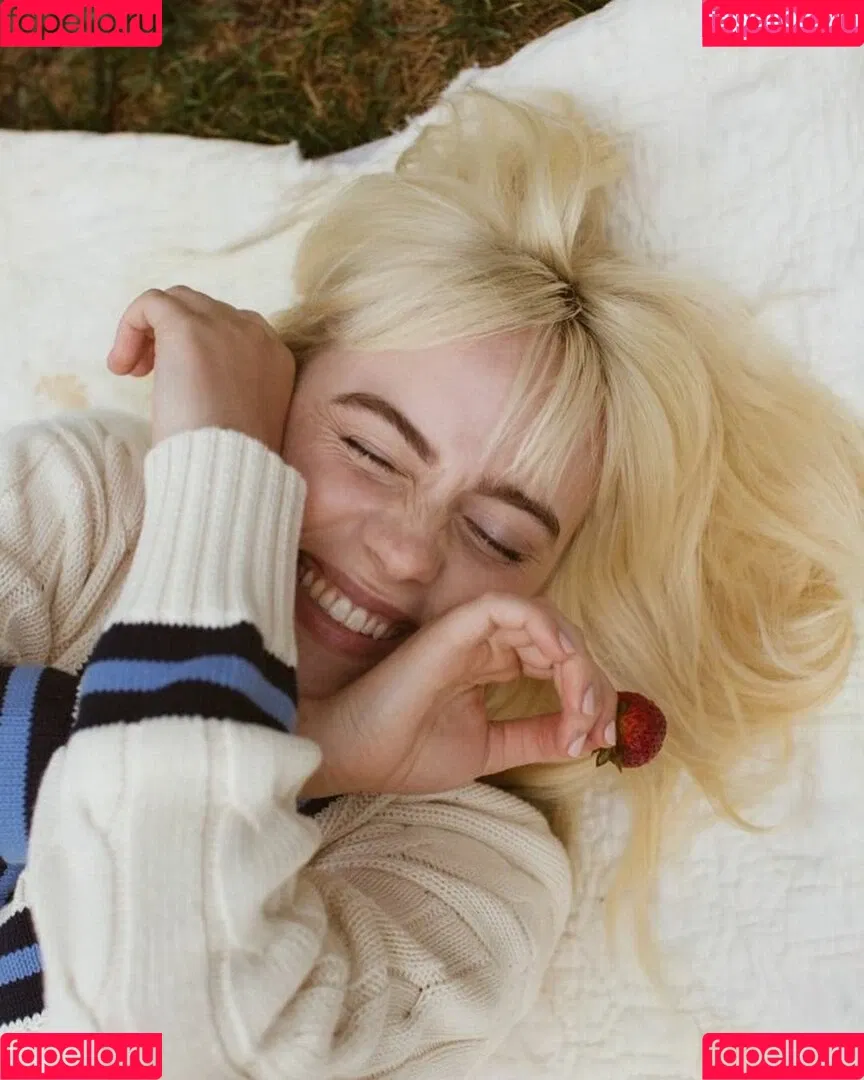 Billie Eilish / Fake / billeeilish / billieeilish Onlyfans Photo Gallery 