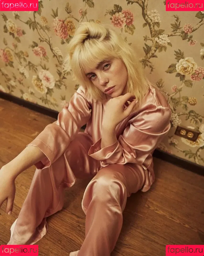 Billie Eilish / Fake / billeeilish / billieeilish Onlyfans Photo Gallery 