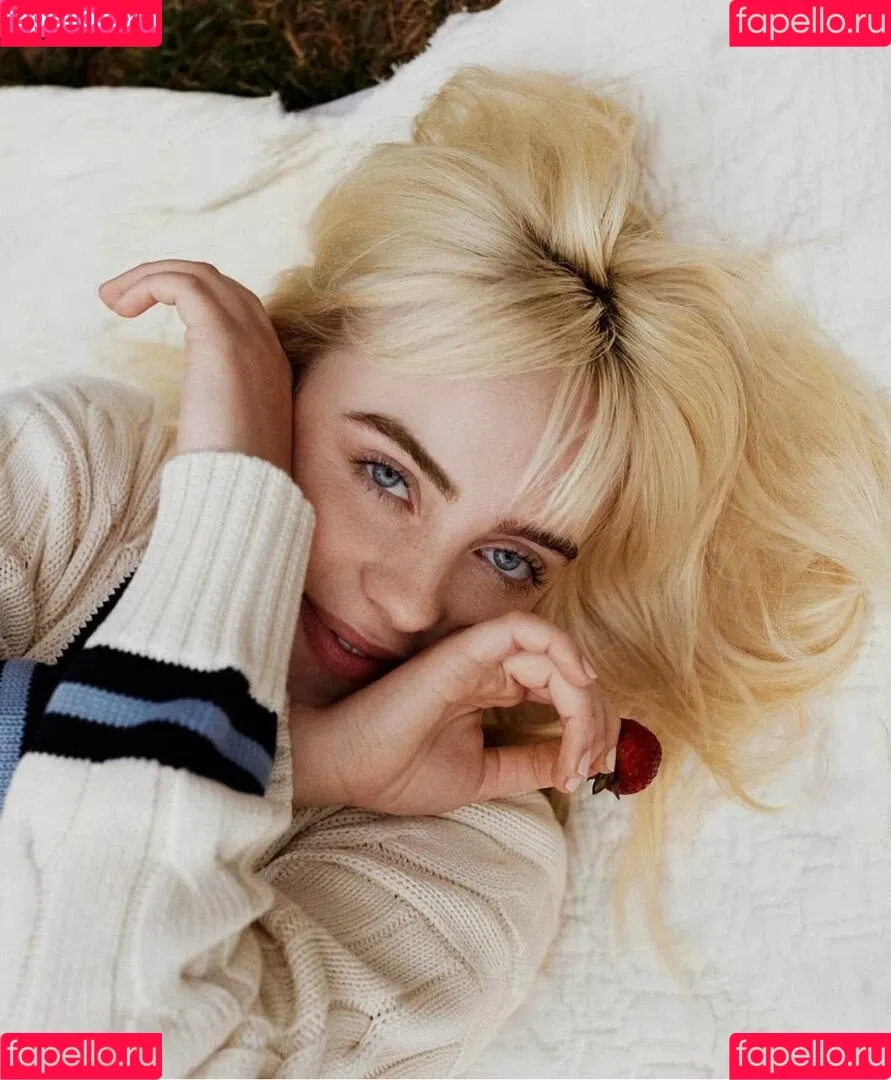 Billie Eilish / Fake / billeeilish / billieeilish Onlyfans Photo Gallery 