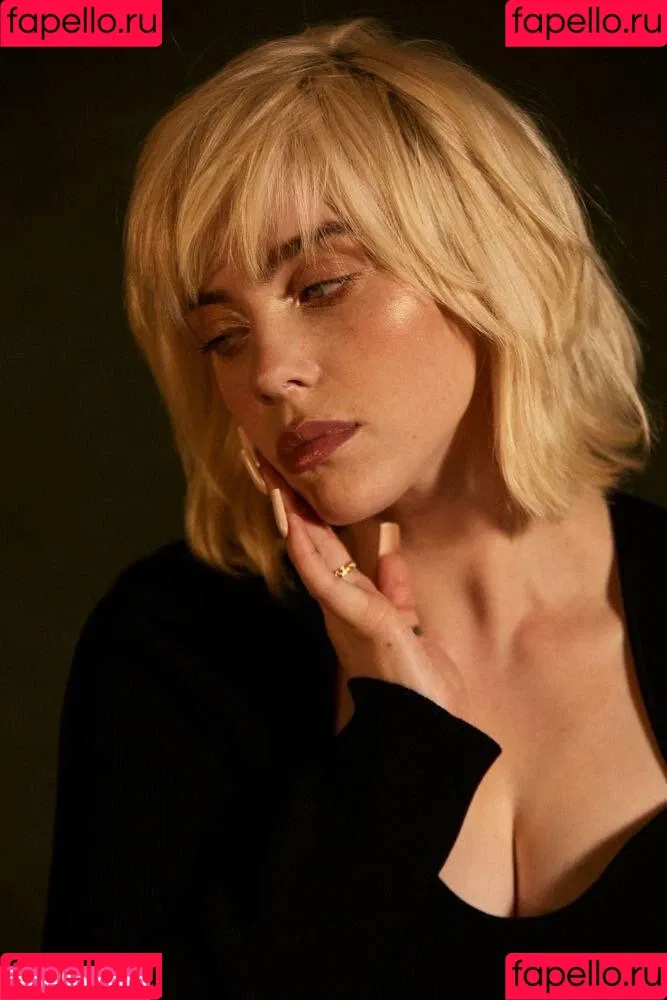 Billie Eilish / Fake / billeeilish / billieeilish Onlyfans Photo Gallery 
