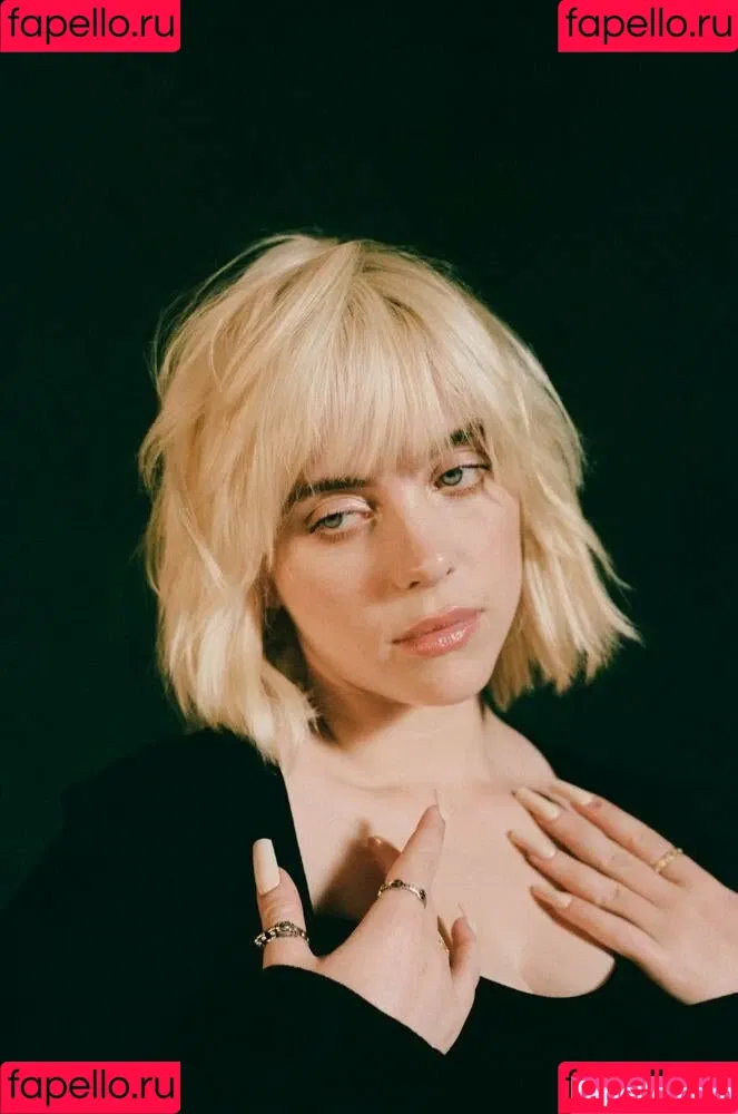 Billie Eilish / Fake / billeeilish / billieeilish Onlyfans Photo Gallery 