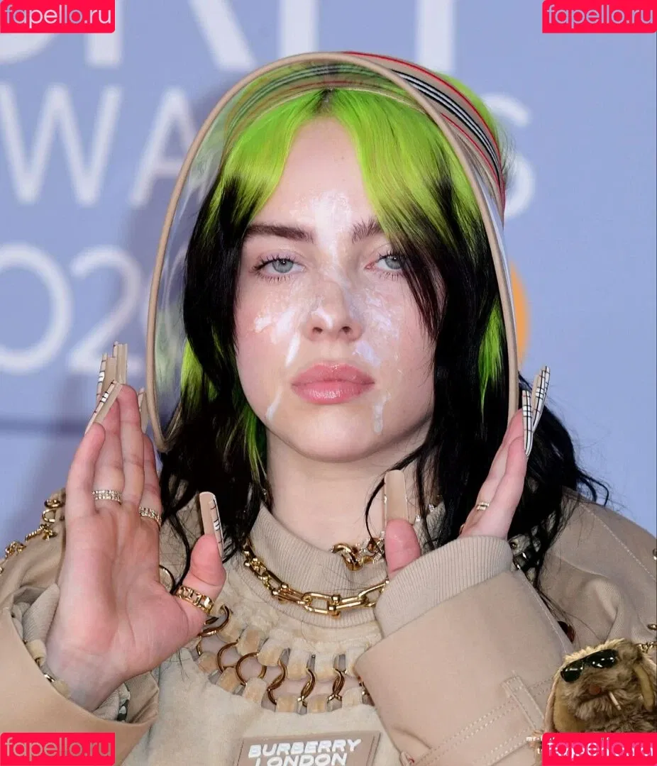 Billie Eilish / Fake / billeeilish / billieeilish Onlyfans Photo Gallery 