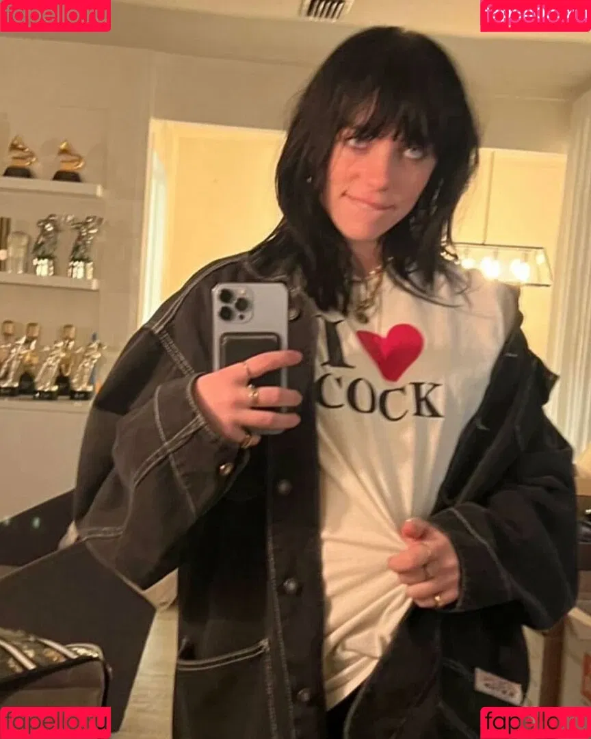 Billie Eilish / Fake / billeeilish / billieeilish Onlyfans Photo Gallery 