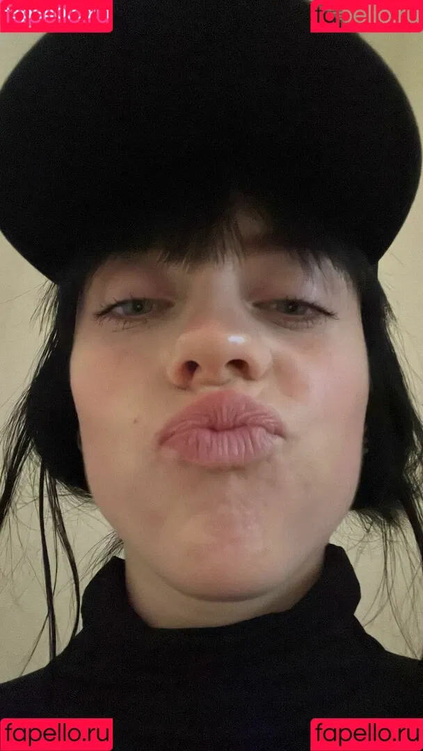 Billie Eilish / Fake / billeeilish / billieeilish Onlyfans Photo Gallery 