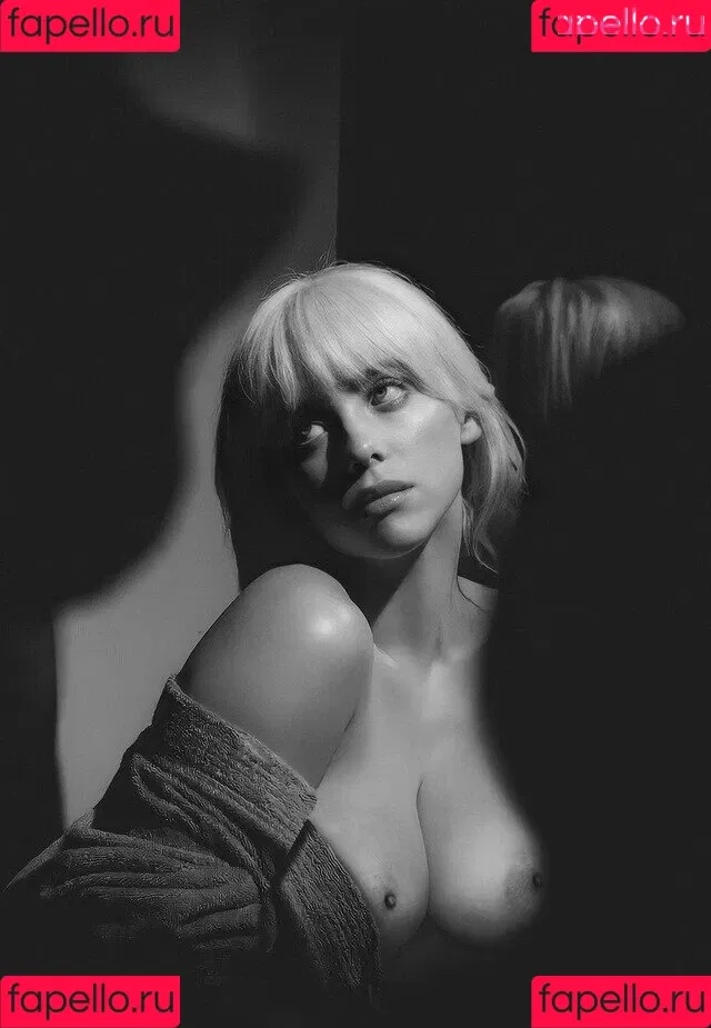 Billie Eilish / Fake / billeeilish / billieeilish Onlyfans Photo Gallery 