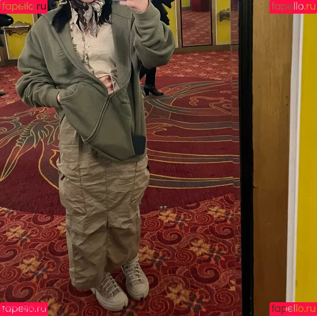 Billie Eilish / Fake / billeeilish / billieeilish Onlyfans Photo Gallery 