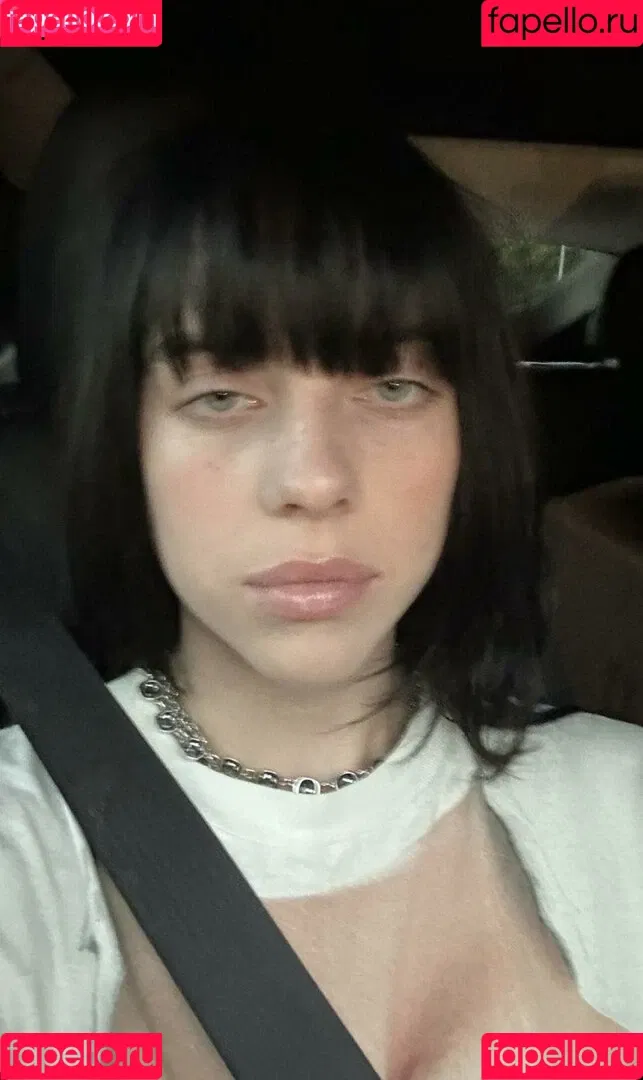 Billie Eilish / Fake / billeeilish / billieeilish Onlyfans Photo Gallery 