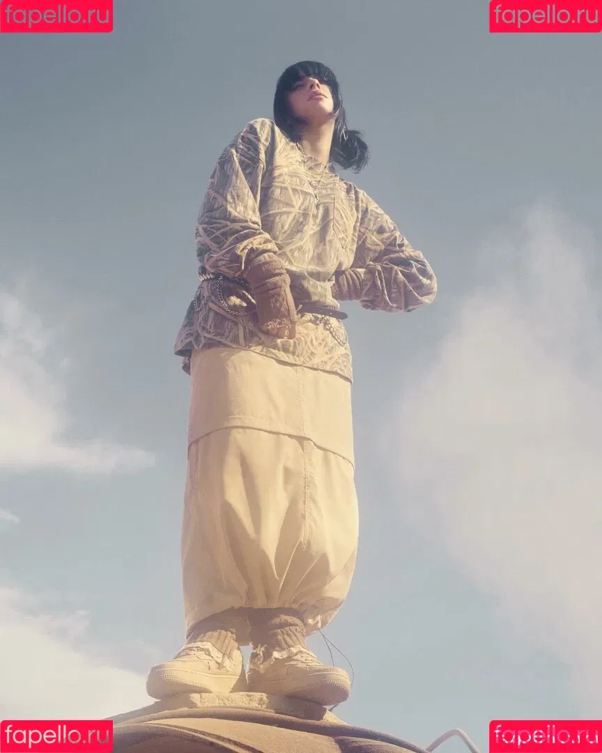 Billie Eilish / Fake / billeeilish / billieeilish Onlyfans Photo Gallery 