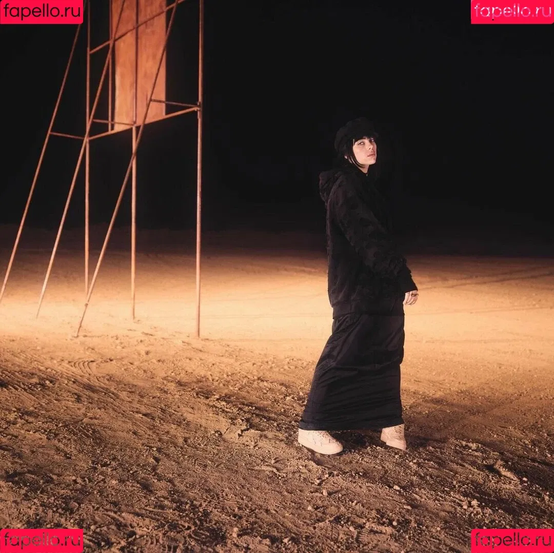 Billie Eilish / Fake / billeeilish / billieeilish Onlyfans Photo Gallery 