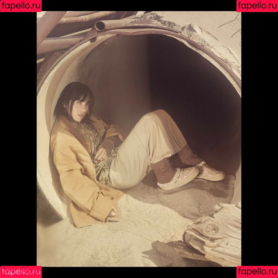 Billie Eilish / Fake / billeeilish / billieeilish Onlyfans Photo Gallery 