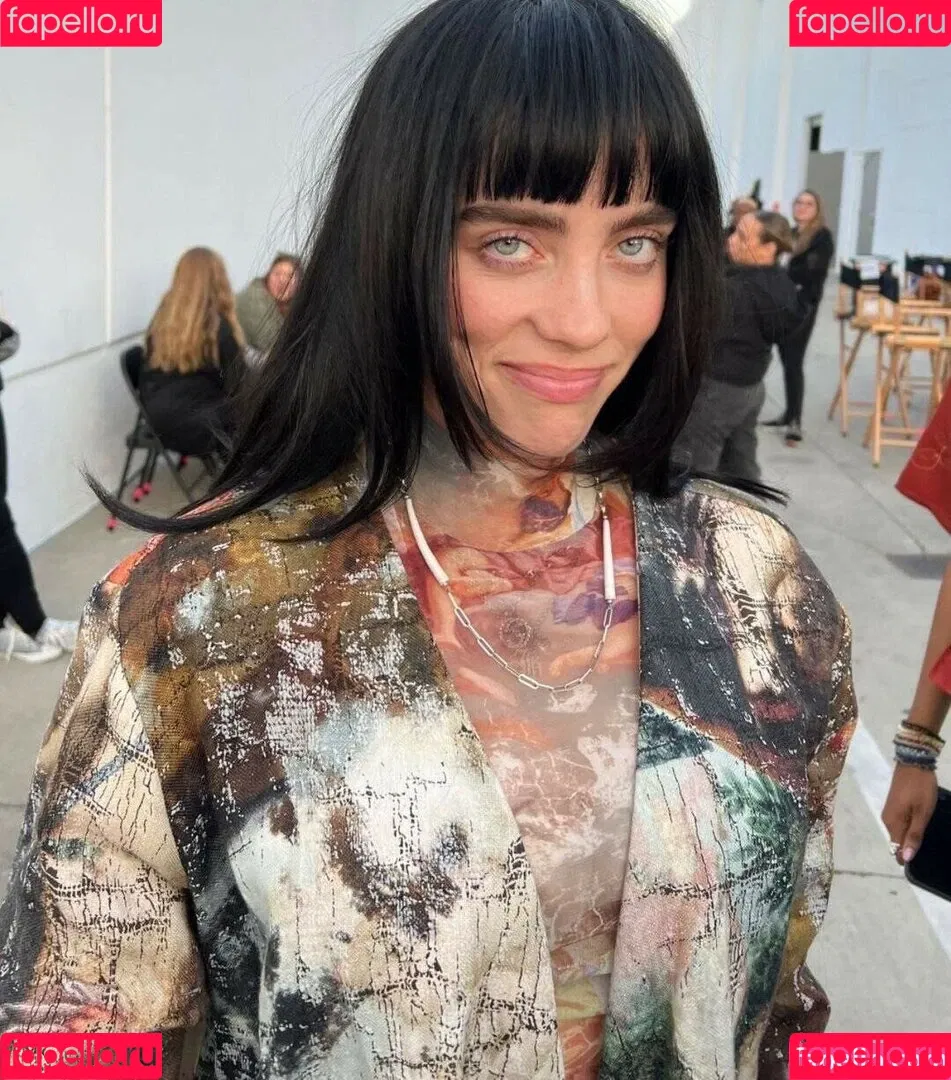Billie Eilish / Fake / billeeilish / billieeilish Onlyfans Photo Gallery 