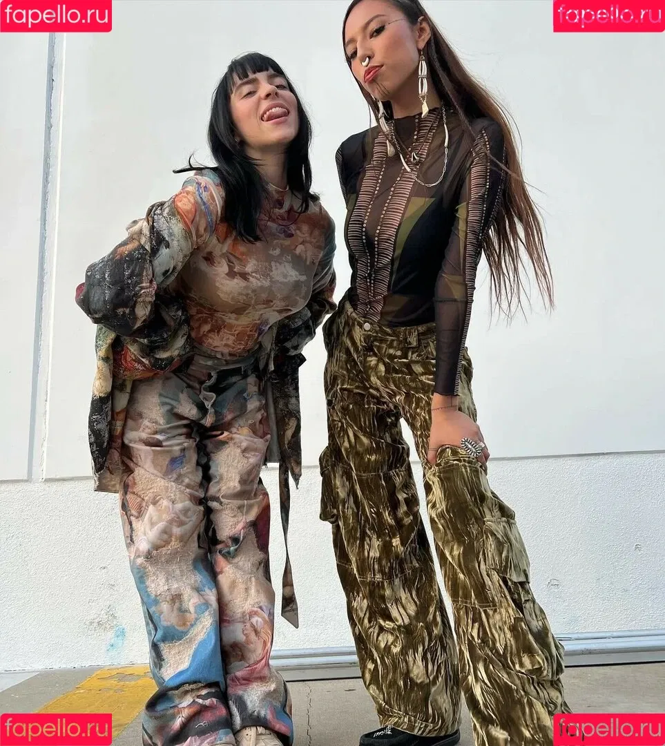 Billie Eilish / Fake / billeeilish / billieeilish Onlyfans Photo Gallery 