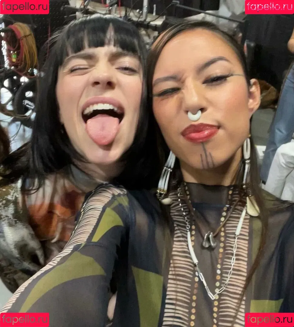 Billie Eilish / Fake / billeeilish / billieeilish Onlyfans Photo Gallery 
