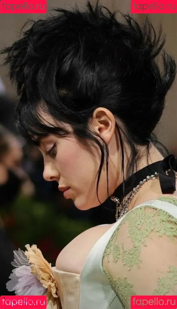 Billie Eilish / Fake / billeeilish / billieeilish Onlyfans Photo Gallery 