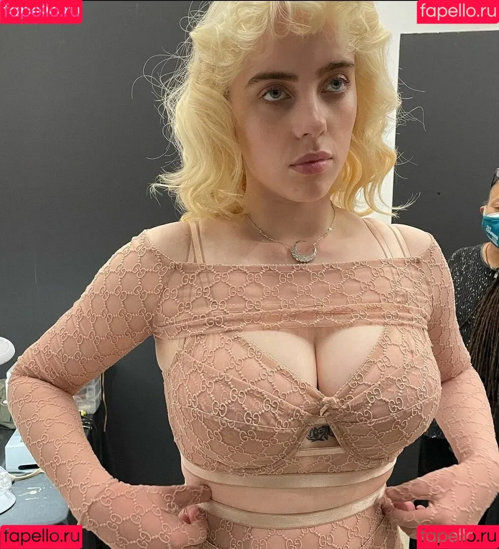Billie Eilish / Fake / billeeilish / billieeilish Onlyfans Photo Gallery 