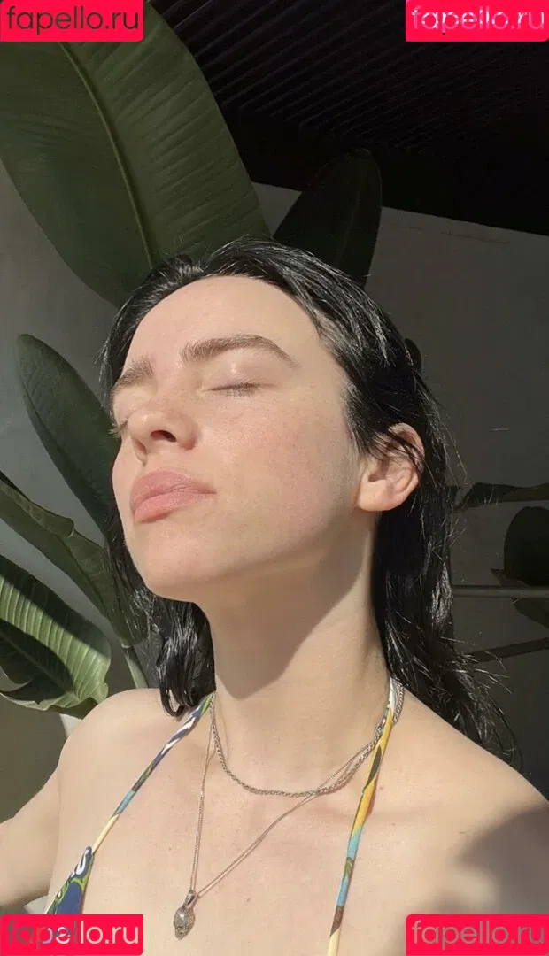 Billie Eilish / Fake / billeeilish / billieeilish Onlyfans Photo Gallery 
