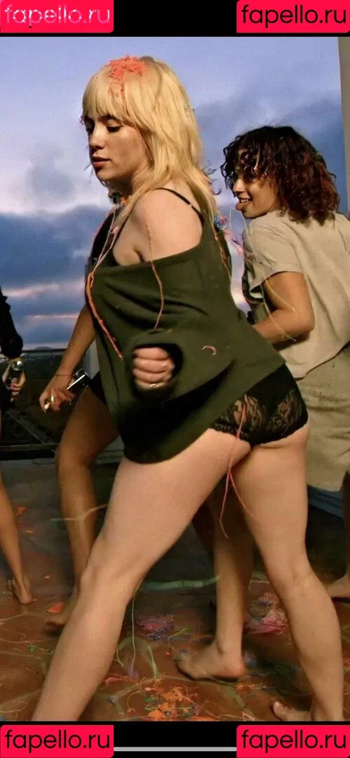 Billie Eilish / Fake / billeeilish / billieeilish Onlyfans Photo Gallery 