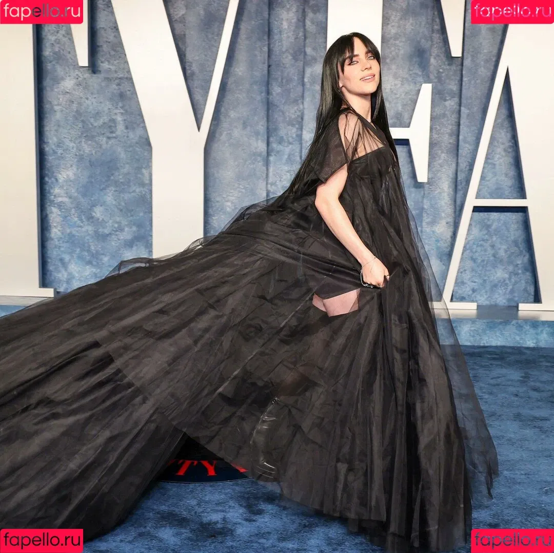 Billie Eilish / Fake / billeeilish / billieeilish Onlyfans Photo Gallery 