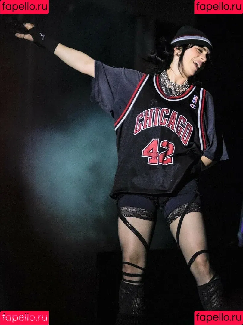 Billie Eilish / Fake / billeeilish / billieeilish Onlyfans Photo Gallery 