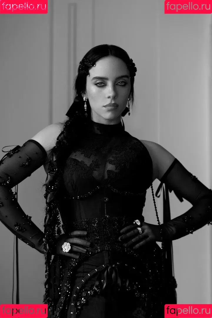 Billie Eilish / Fake / billeeilish / billieeilish Onlyfans Photo Gallery 