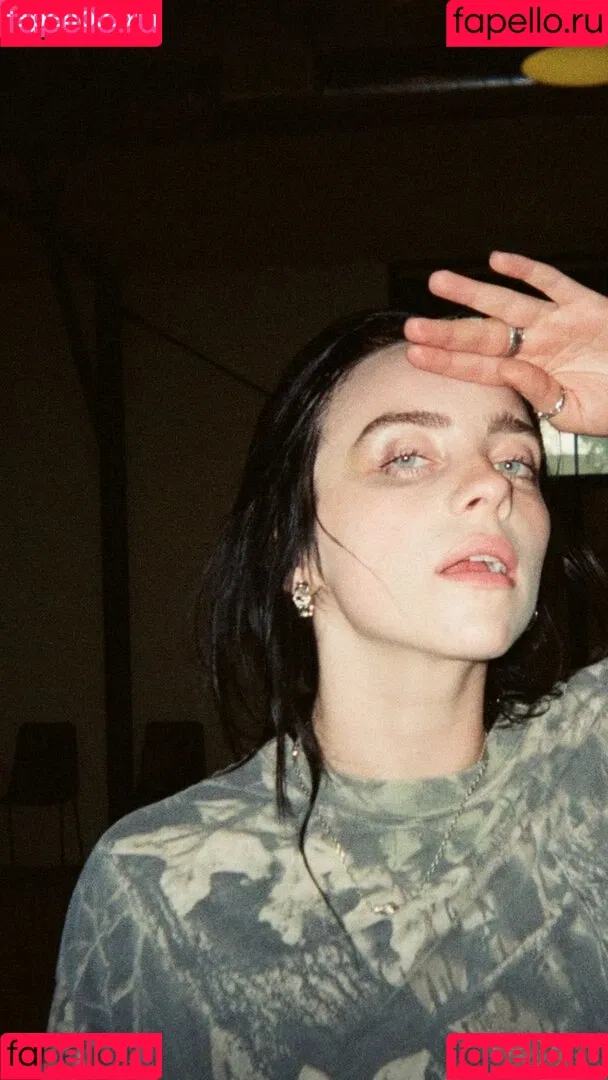 Billie Eilish / Fake / billeeilish / billieeilish Onlyfans Photo Gallery 