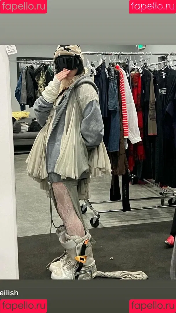 Billie Eilish / Fake / billeeilish / billieeilish Onlyfans Photo Gallery 