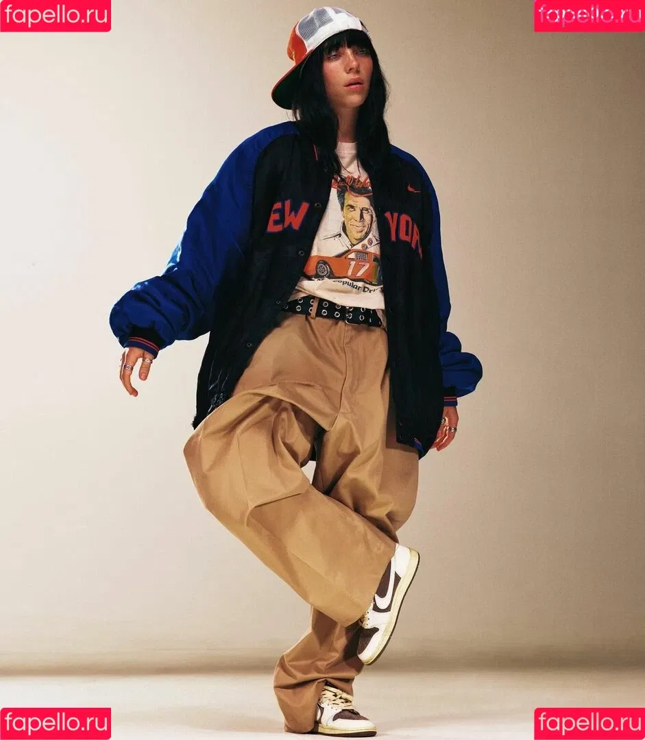 Billie Eilish / Fake / billeeilish / billieeilish Onlyfans Photo Gallery 